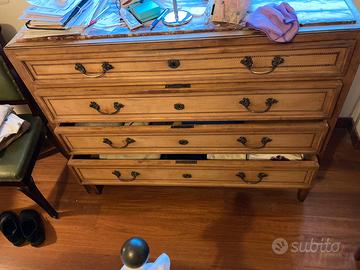 Cassettiera in ciliegio