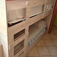 Letto a castello+cassettone+mensola+altro