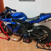 Yamaha YZF R1 - 2004