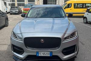 Jaguar F-Pace 2.0 D 180 CV AWD Portfolio