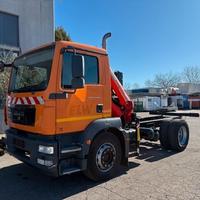 Man TGM 15.250 gru e ribaltabile
