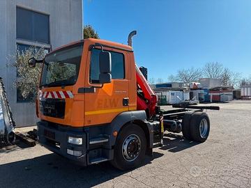 Man TGM 15.250 gru e ribaltabile