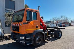 Man TGM 15.250 gru e ribaltabile