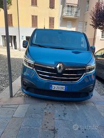 Autocarro Renault traffico 2020