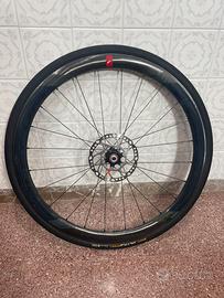 Ruote fulcrum in carbonio