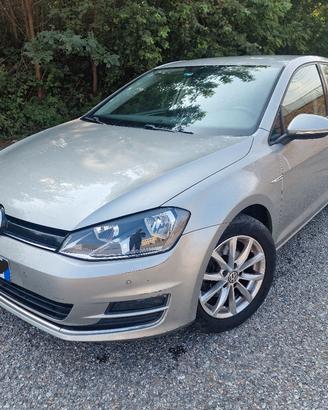 Volkswagen Golf 7 1.4 Tgi - Metano