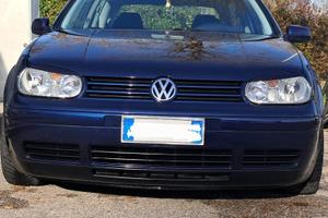Golf 4 1.6 benzina anno 2001