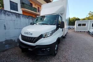 Iveco Daily Daily 33S12 2.3 HPT PM Cabinato