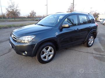 TOYOTA RAV 4 2.2 D-4D 177 CV Sol Plus 4WD NAVIGA