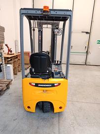 Carrello elevatore jungheinrich