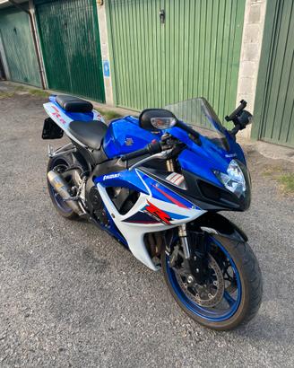 Moto sportiva