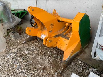 Macina pietre Serrat mod. Farmland 3 - 150