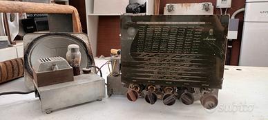 Radio d'epoca a valvole per ricambi