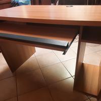 Scrivania per cameretta