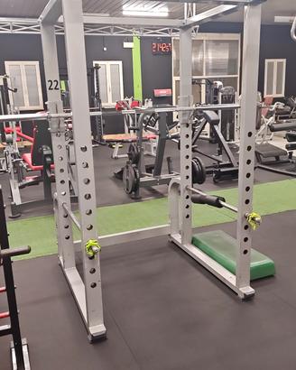 rack professionale palestra technogym