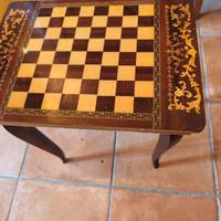 tavolino vintage intarsiato gioco scacchiera 