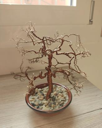 Bonsai fatto di rame