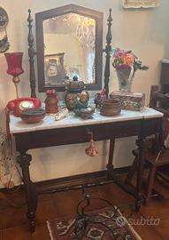 Consolle d’epoca in legno restaurata