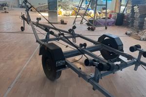 RIMORCHIO/CARRELLO 750kg NAUTICO