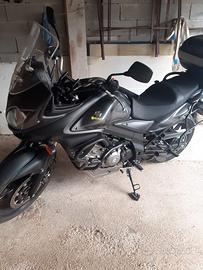 Suzuki V Strom DL 650 2014