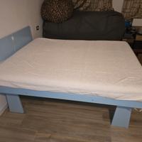 Letto matrimoniale artigianale in legno