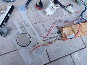 componenti lavastoviglie hotpoint  ariston