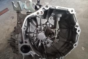 Cambio 5M - Suzuki Swift 1.2 Hybrid (K12D) - 2023