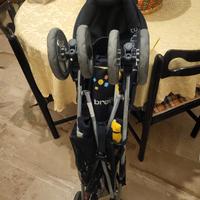 Passeggino leggero Brevi