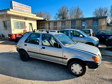 RICAMBI AUTO FORD FIESTA 1993 GRIGIA