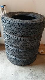 4 Pneumatici invernali Momo 205 70 R15