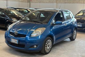 Toyota Yaris 1.0 5 porte Sol