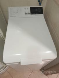 Lavatrice Elettrolux carica dall' alto