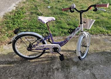 Bici floreale e colori bianco e viola 20