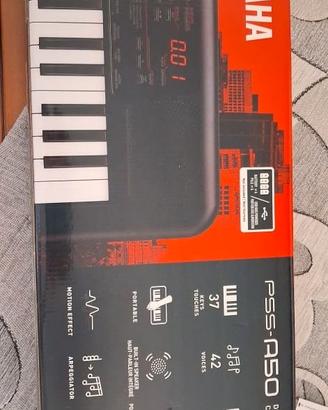 pianola Yamaha  A 50 37 tasti