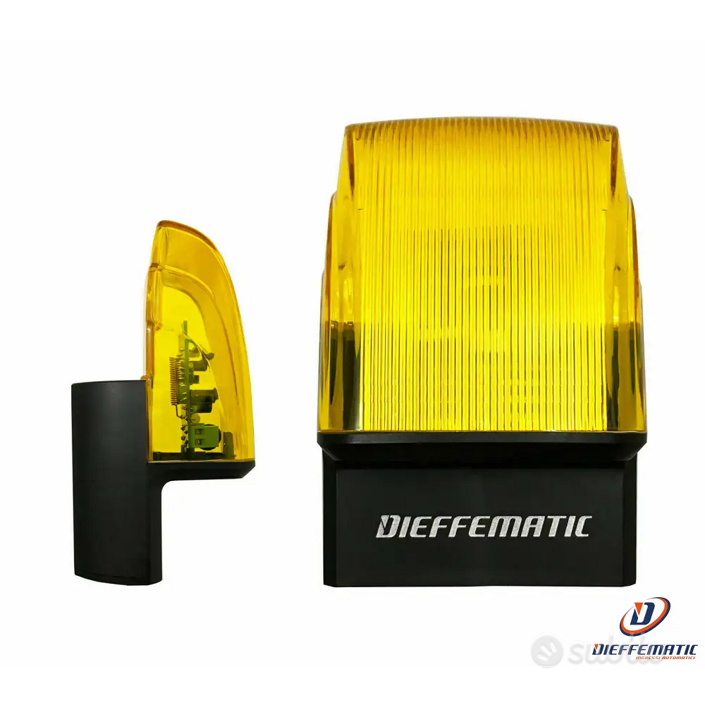 50 LED 5mm Oro/giallo Lampeggianti Lenti Chiare – 1Hz, 9000-11000 Mcd, Per Hobbistica