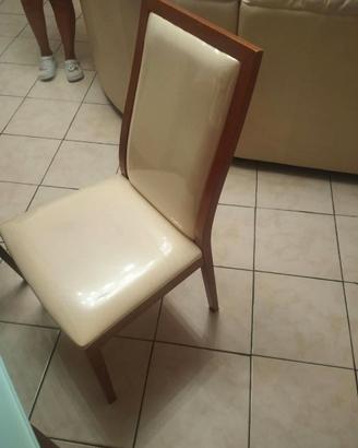 PARETE ATTREZZATA + TAVOLO