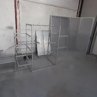 Arredamento negozio abbigliamento 