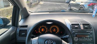 Toyota Aurys 2.2 D 140 cv.