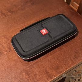 Nintendo Switch OLED custodia da viaggio