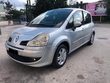 Renault gran modus