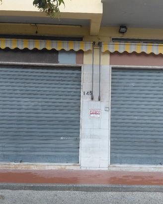 Locale commerciale.