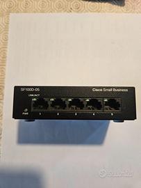 Switch Cisco SF110D-05 5 Porte