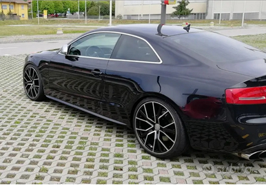 Audi s5 4.2 v8