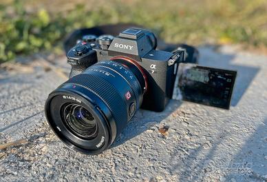 SONY A7 IV