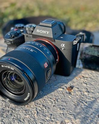 SONY A7 IV
