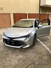 Toyota Corolla TS 2.0 Hybrid Lounge -PARI AL NUOVO