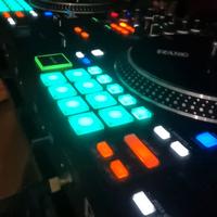 Consolle dj controller Rane One nuovo