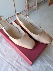 chanel in capretto nocciola n.37