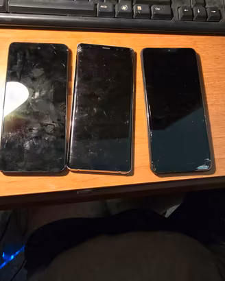 telefoni ricambi