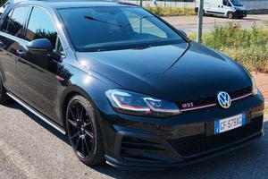 Golf 7.5 gti performance  2019